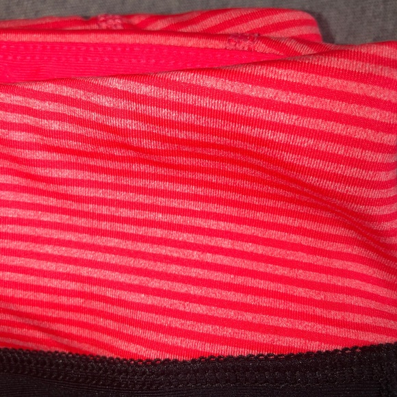 Under Armour Athletic Leggings - Picture 2 of 3